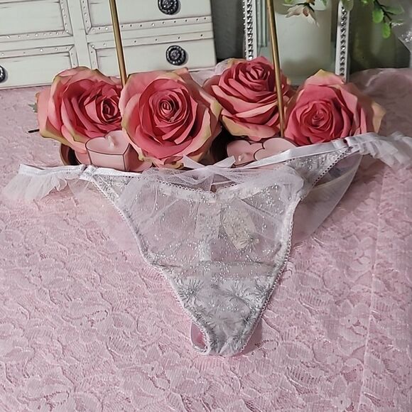 Beautiful (VICTORIA'S SECRET) Lace LavanderShiller Thong Panty NWT 1893 - Picture 4 of 6
